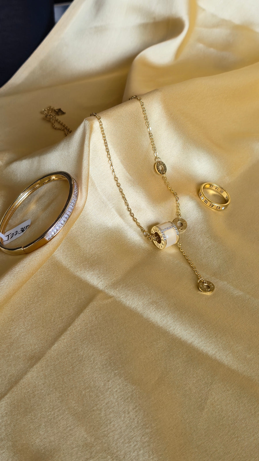 3-Piece Gold-Tone Roman Dial Jewelry Set